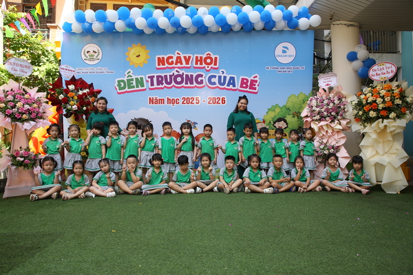 Giờ hoạt động ngoài trời thật vui