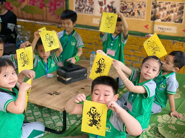 TRƯỜNG MẦM NON QUANG TRUNG TỔ CHỨC CHO TRẺ THAM QUAN - DÃ NGOẠI LẦN THỨ NHẤT NĂM HỌC 2025 – 2026